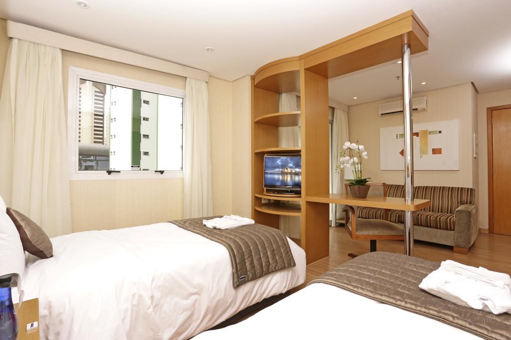 Astron Saint Charbel Suites & Life Sao Paulo Dış mekan fotoğraf