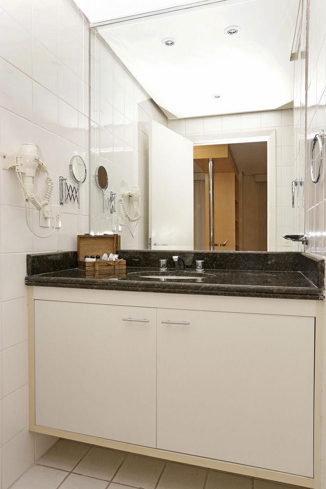Astron Saint Charbel Suites & Life Sao Paulo Dış mekan fotoğraf