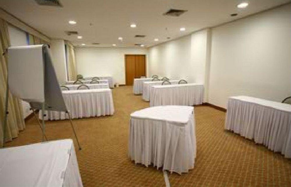 Astron Saint Charbel Suites & Life Sao Paulo Dış mekan fotoğraf